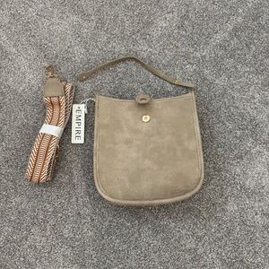 Crossbody purse
